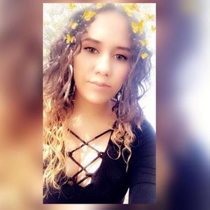 Meet your Posher, Isela